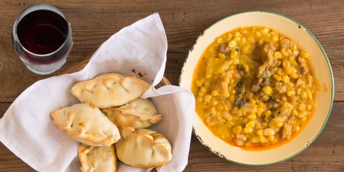 EmbAustraliaBA's tweet photo. En tiempos desafiantes para todos, quiero felicitar a #Argentina por su resiliencia y le deseo un excelente #DiadelaIndependencia a todos los #argentinos. Por mi parte, veré de hacerme de un buen vino argentino, mucho locro y empanadas. 🇦🇷🇦🇷 @alferdez @CancilleriaARG @felipe_sola https://t.co/nKcgHETozB