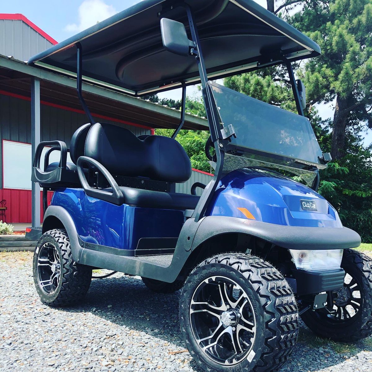SportzSouthern's tweet photo. $8999.00 -2020 Club Car Sapphire Villager V4L 48v Electric Lifted Golf Cart
$0 Down 0% for 48 Months with approved credit. https://t.co/z750dS8aEQ