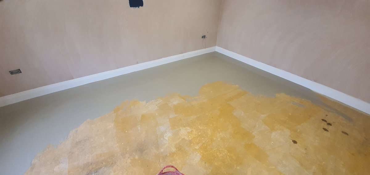 33m2 of latex using <a href="/ARDEXUKFlooring/">ARDEX UK - Flooring</a> CL 👌ready for <a href="/AmticoFlooring/">Amtico</a> herringbone design!! #lvt #amtico #flooring