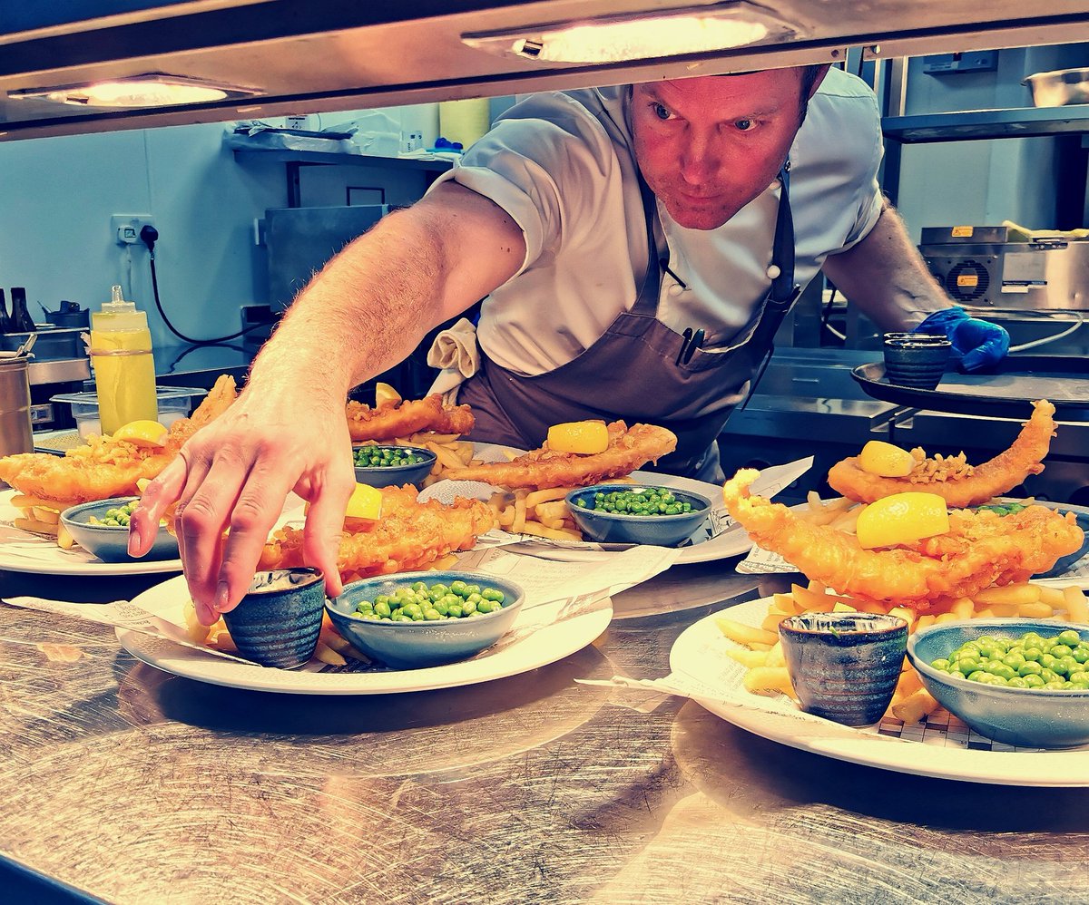 Words getting out about the <a href="/TheLensbury/">The Lensbury</a> fish &amp; chips, 'The best in Teddington', selling fast this evening.  @robkennedy0 <a href="/samwoolmore/">Sam Woolmore</a> @churchill1795 <a href="/ChefLestrelle/">Adam Lestrelle</a> <a href="/MattJBradley85/">Matthew Bradley</a> <a href="/seafoodlondon/">Direct Seafoods London</a>