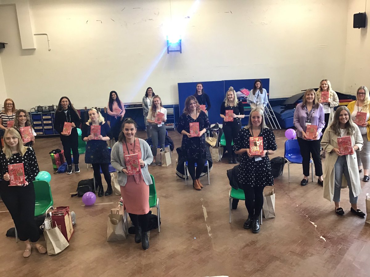 LtpaMcGuire's tweet photo. Class of 2019/2020 you have been a pleasure and will be missed! https://t.co/bgyaqkz34G