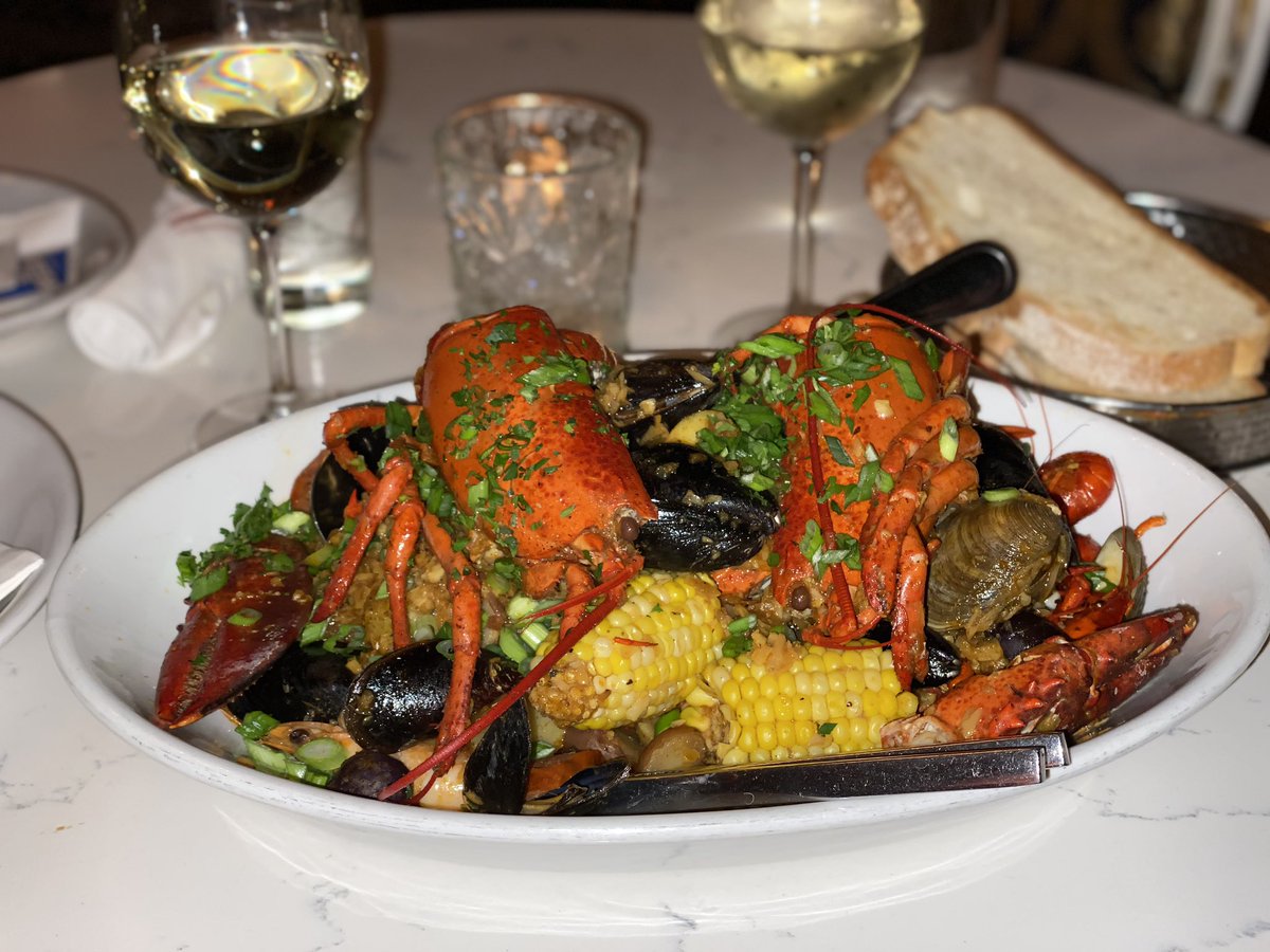 midlene's tweet image. If y’all love food, follow my food page featuring some great spots in the Boston area! 🥺❤️
instagram.com/midsmenu?igshi…