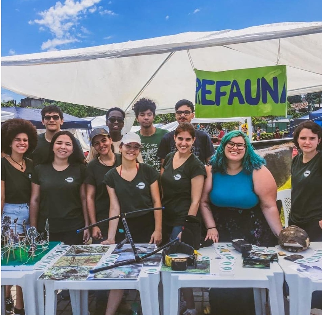 IfrjLemas's tweet photo. Hoje é o Dia Nacional da Ciência e Dia Nacional das Pesquisadoras e dos Pesquisadores! 🔬🔍🌱
Vamos conhecer a equipe do LEMAS?
#dianacionaldaciência #science #refauna #tapir #antas https://t.co/g7ZUlg9alM