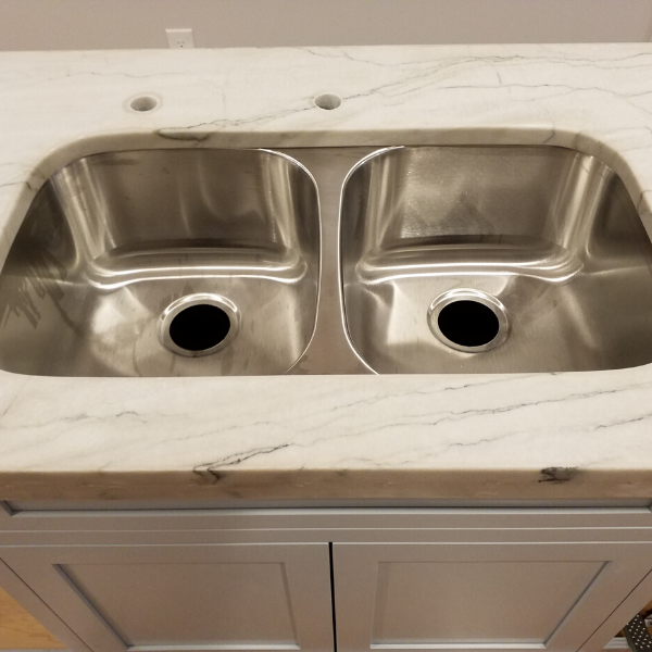 Spectrum_Stone's tweet photo. .
.
.
#spectrumstonedesigns #spectrumsonte #granite #marble #quartz #naturalstone #spectrumstonedesigns #lynchburg #charlottesville #roanoke #virginia #kitchen #bathroom #countertop #countertops https://t.co/JifKFaEezg