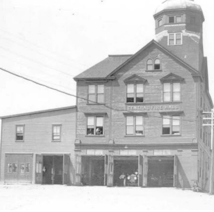 kdprattgroupinc's tweet image. Pictures from @CBCNL today.

Congratulations to #SJRFD on their 125th Anniversary! It's been a pleasure working with you folks over the years.

#KDPratt