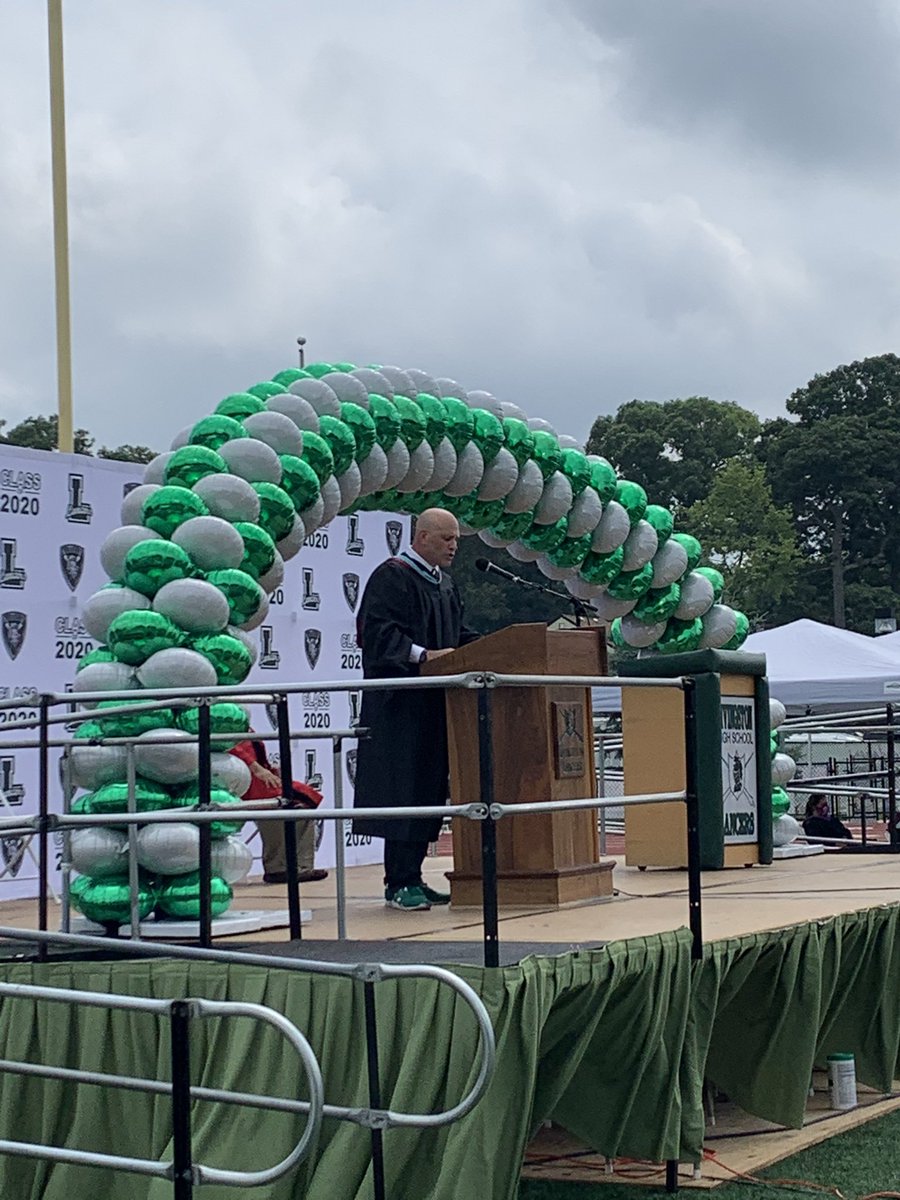 Danielle Rosenzweig tweet media