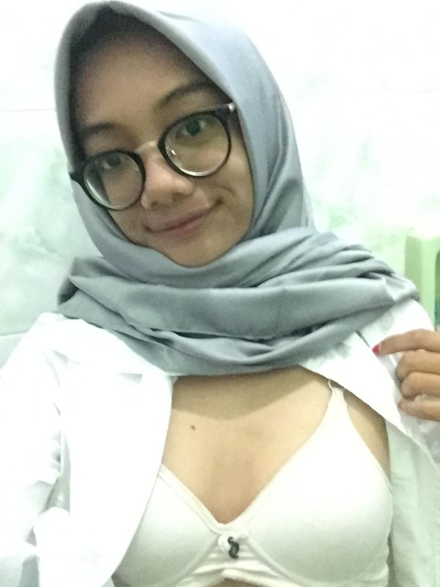 alqueenindo's tweet photo. https://t.co/EbiYoK7v49