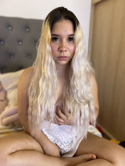 Online Now! Chaturbate/students_porn 🌍🌟 https://t.co/aYGfwBn8TE