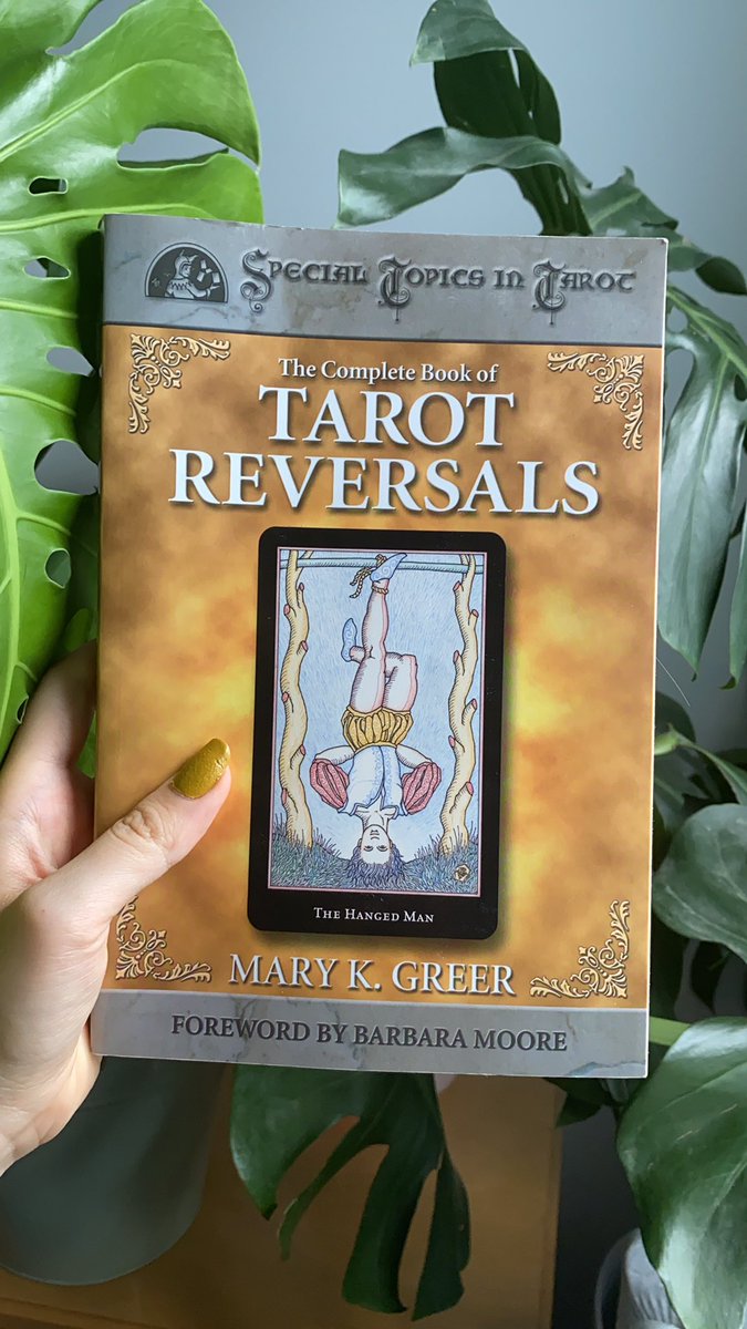 teaxtarot's tweet photo. If ur looking for tarot books these are very good!! https://t.co/inqBya3rMZ