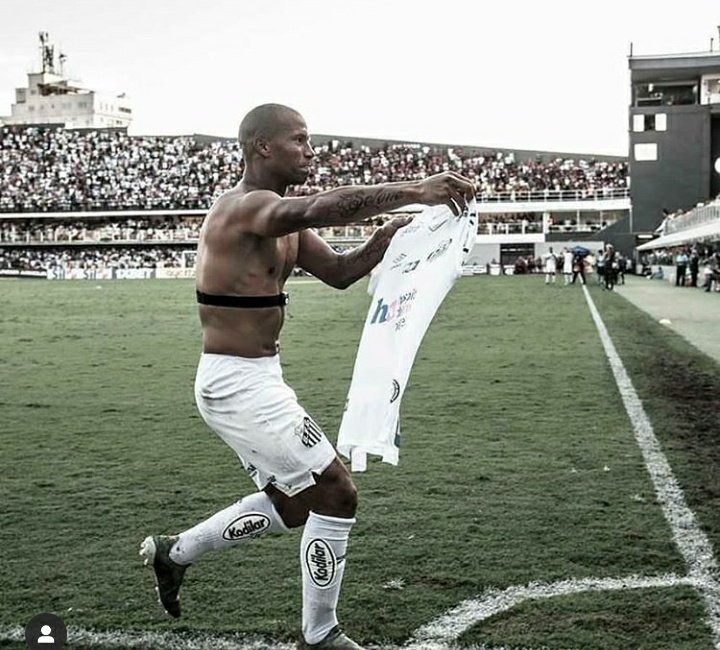 TEVINOJOGODOSFC's tweet photo. @patosanz_20 🇺🇾⚪⚫ https://t.co/s1v221Gjf9