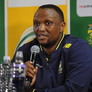 KIMBERLEY'S FINEST REINSTATED AS PROTEA HEAD COACH } Hilton Kgosimang Moreeng is a former South African cricketer and current head coach of the South African women's national team @zsaul1 @grannykgomongw @NathiMthethwaSA @ProteasWomen @ncapecricket @ProVerbMusic @ThamiMngqolo