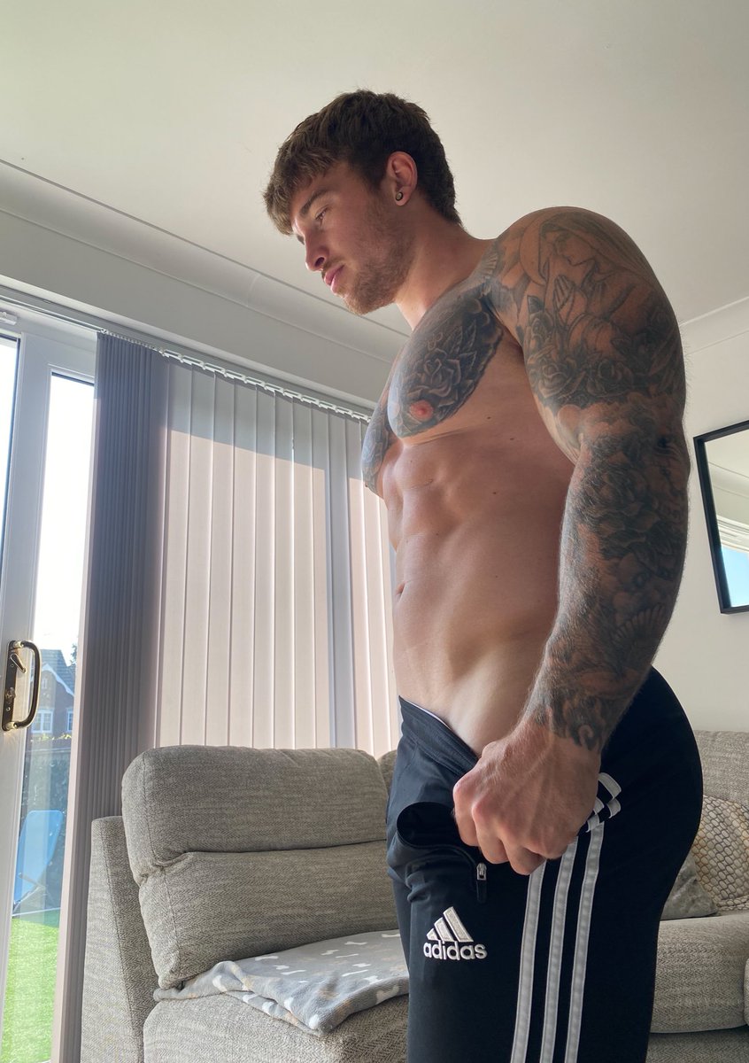 http://Onlyfans.com/hatts17.