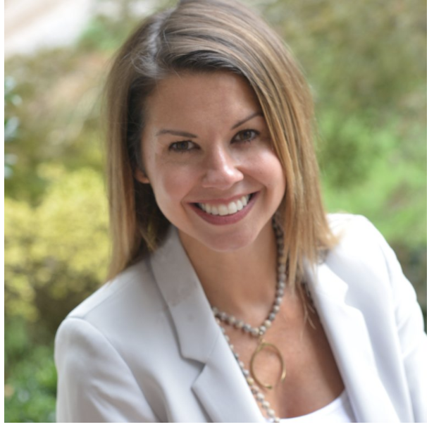 UGAGrady's tweet photo. Congratulations to alumna Elizabeth Avery Foster (@bethjavery — ABJ ’01, PhD ’06), on being named director of the School of Advertising and Public Relations @UTCCI: https://t.co/fzosPUMKO2 https://t.co/FgniRATt3c