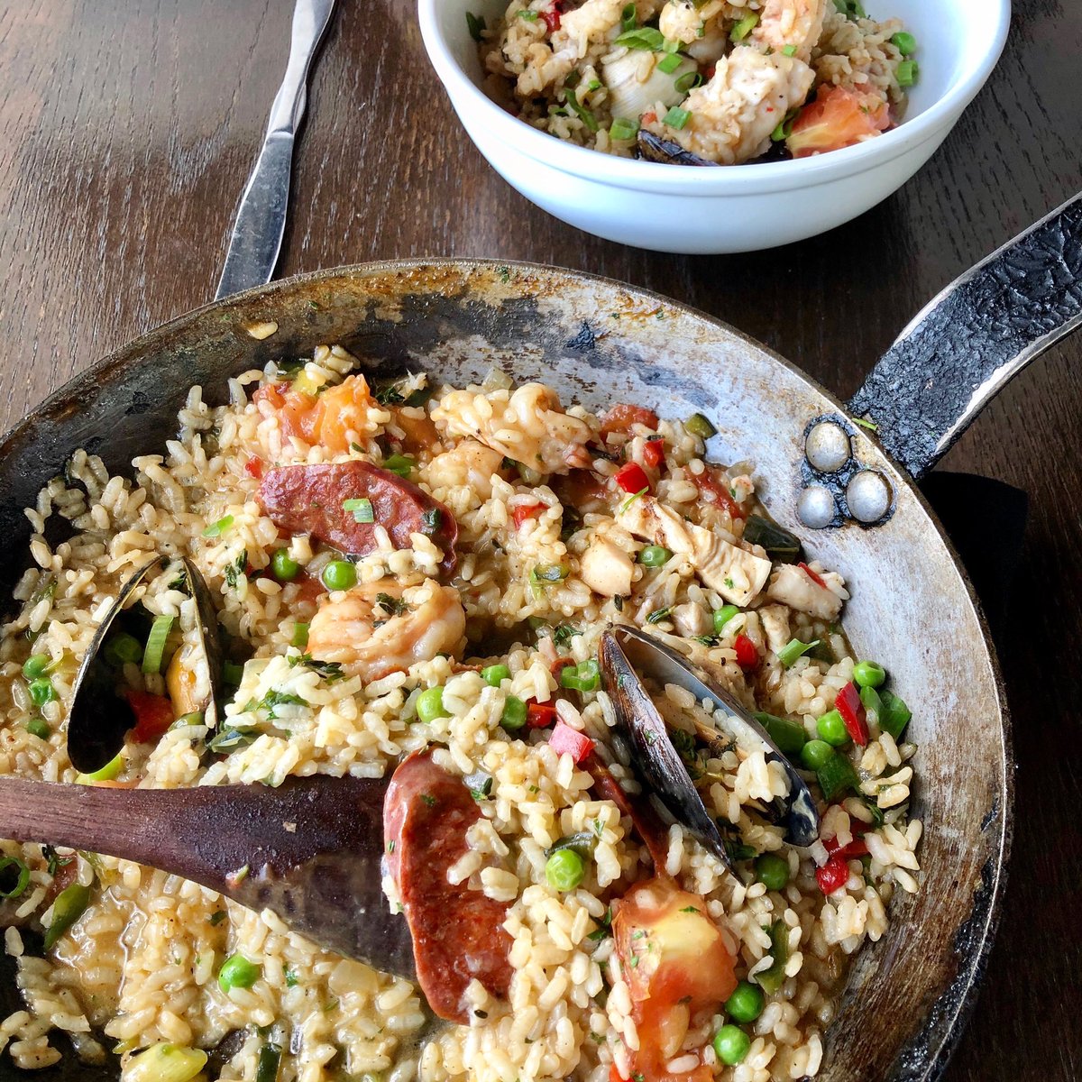 SweetGrassMem's tweet photo. Paella is back on the menu today! Come see us at Sweet Grass or get it to-go! The perfect meal to share! #open901 #ilovememphis #choose901 https://t.co/RdR06dMuIC