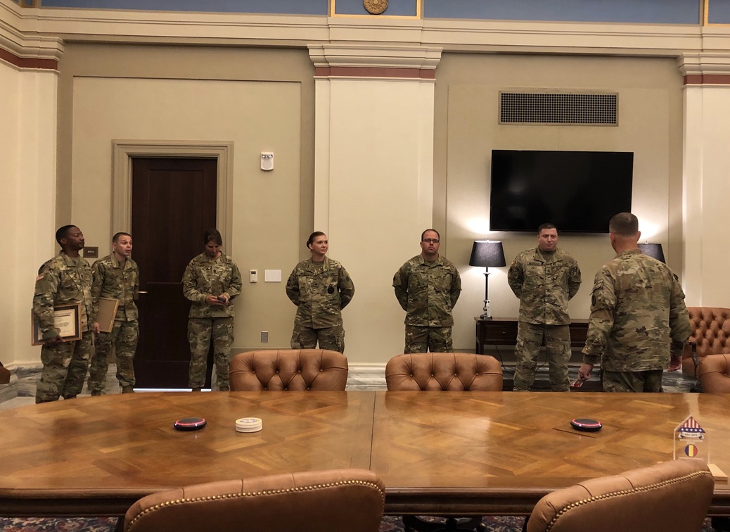 GovStitt's tweet photo. I’m thankful to have U.S. Army Training and Doctrine Commander, 4-Star General @PaulFunk2 stop in today to meet with Secretary Robinson and the @OKguard as we honor our state's top military recruiters and discuss ways we can continue to support our Oklahoma veterans. https://t.co/a9SjDfpaTB