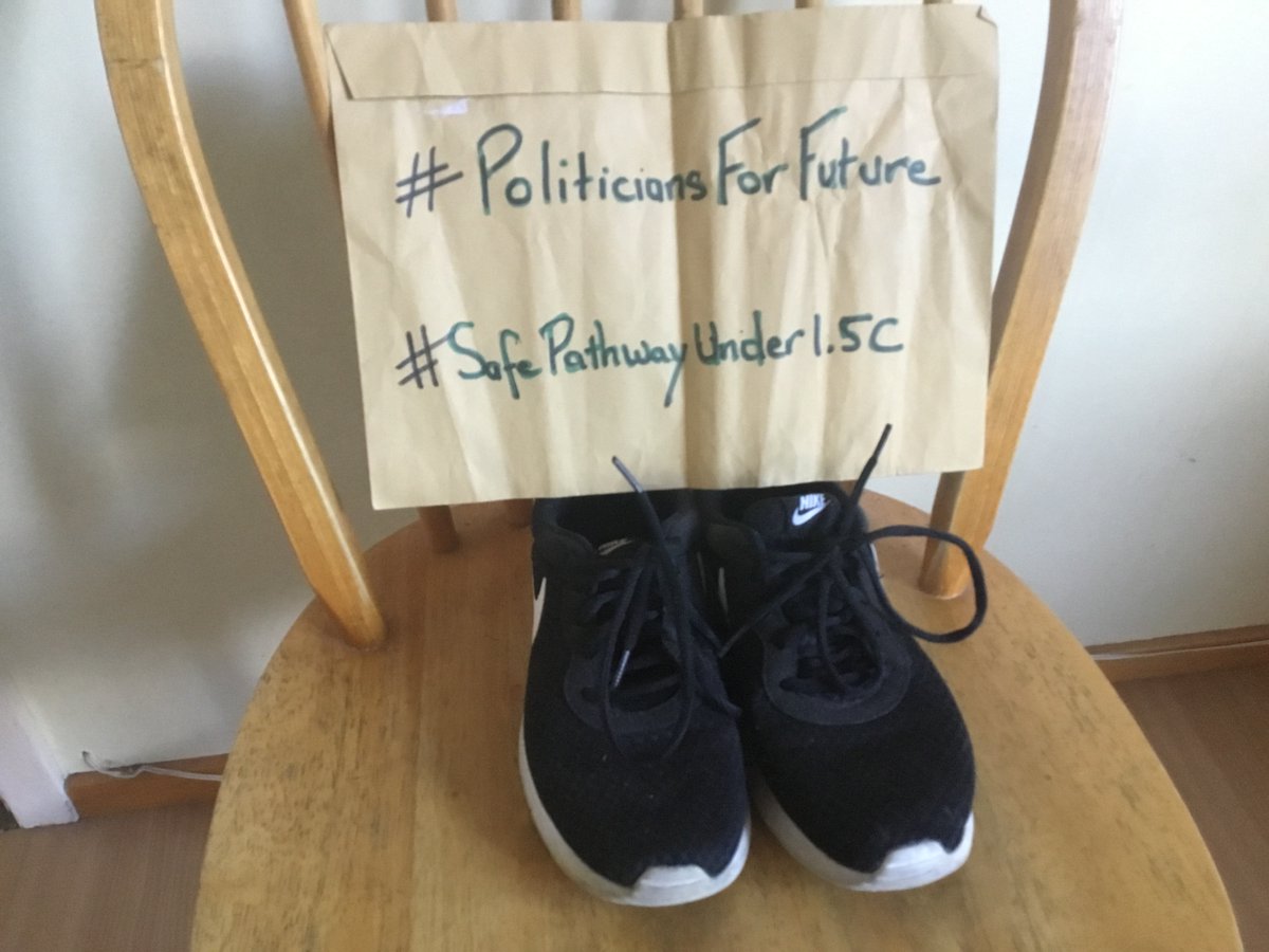 JanineClimate's tweet photo. Day 21 Week 101
#DigitalStrike To Save World's Second Largest Rainforest #SaveCongoRainforest!
Ecosystems, Our societies & Lives Are In Mortal Peril!
#ClimateEmergency #DefendTheDefenders #Sovereignty #BLM #FFF #ShoeStrike #ShoeProtest
@redmayne_robert @fff_digital @fff_australia https://t.co/Or68XUlDpr