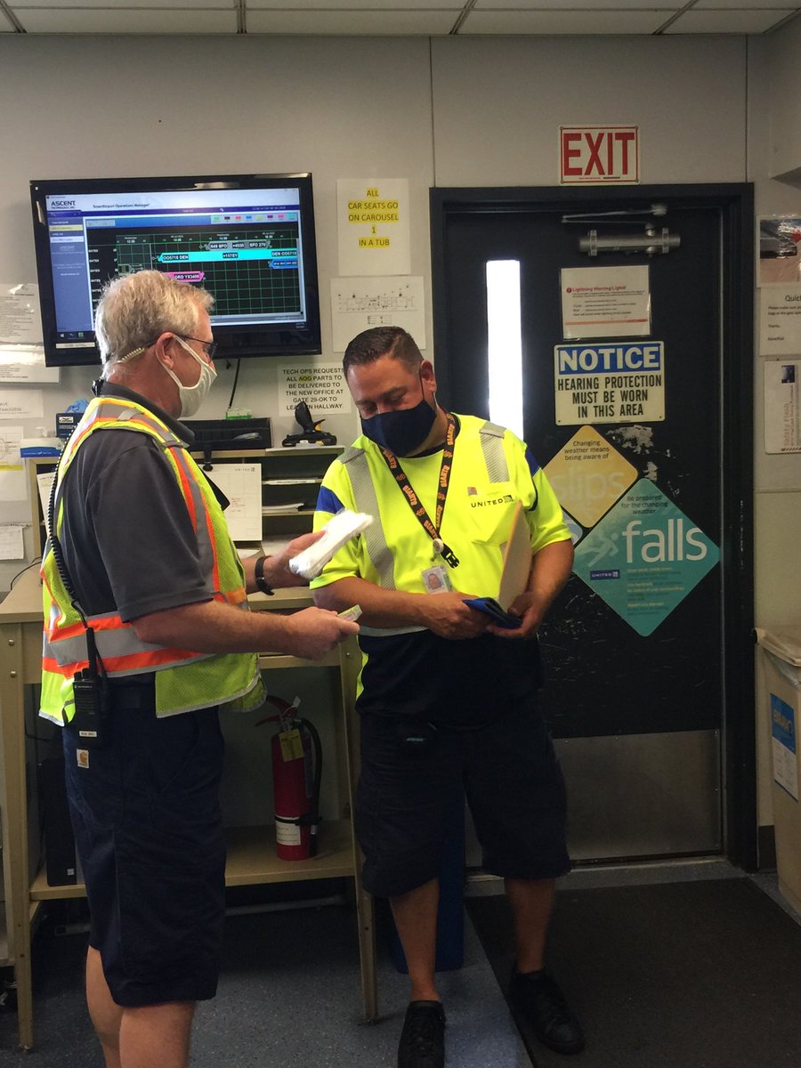 OfRb1's tweet photo. Another Milestone celebration in AUS!!!!Congratulations to Mario Pleites on 30 years at United!!!! Mario thank you for all you do. https://t.co/IrhNBCn2Dm