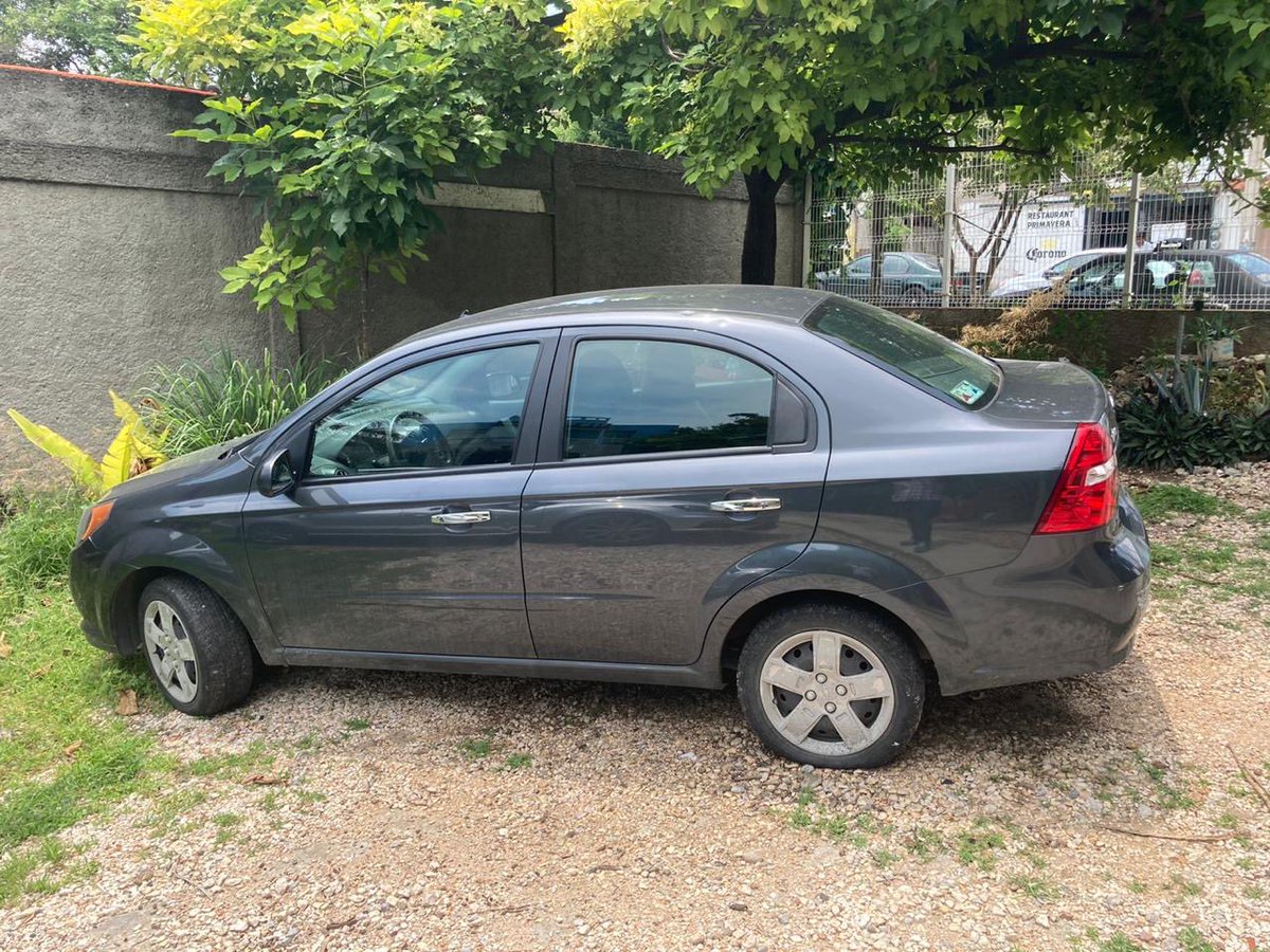 Donastux's tweet photo. TRATO DIRECTO EN TUXTLA GUTIÉRREZ CHIAPAS. 961 143 3706. Aveo LT 2015 automático 52mil km. $115 mil pesos

URGE !! https://t.co/PrDypIwfuY
