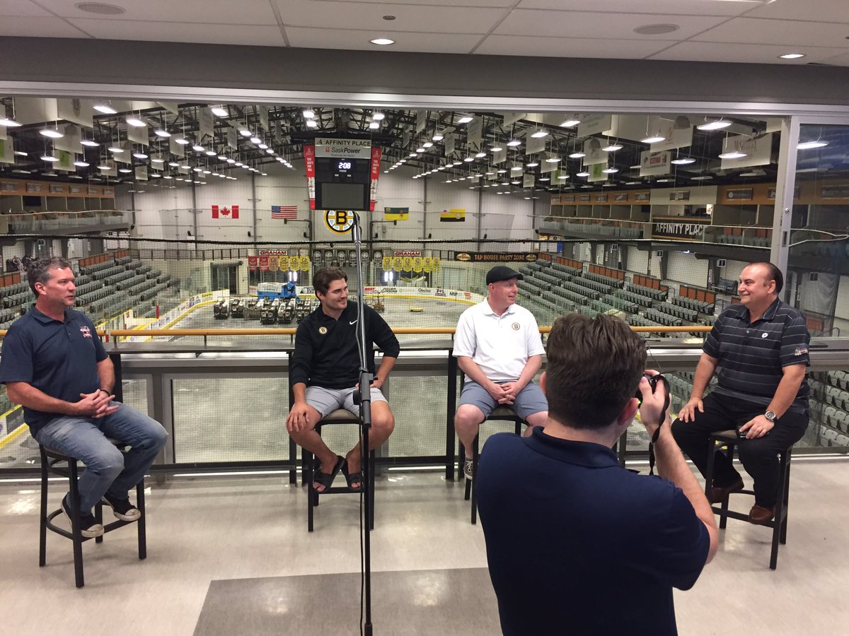 Eagle Sky Estevan Bruins tweet media