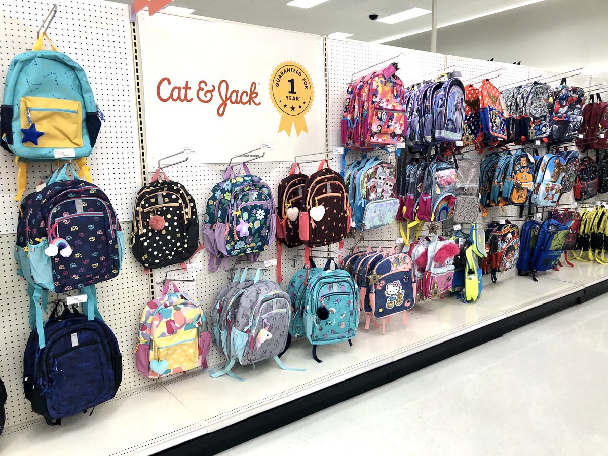 Back to School at #T1509 is looking amazing!! buying a Bento Box ASAP- so cute 🤩 <a href="/BrianLeas/">Brian Leas</a> @nick_waller15 <a href="/RicaDevas/">Erica DeVasier</a> <a href="/afadnesstarget/">Amanda</a> <a href="/heit_tim/">Tim Heit</a>