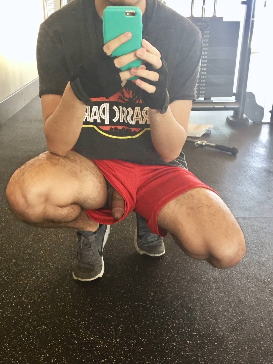 Regresando al #gym en la nueva #normalidad #cock #shorts.