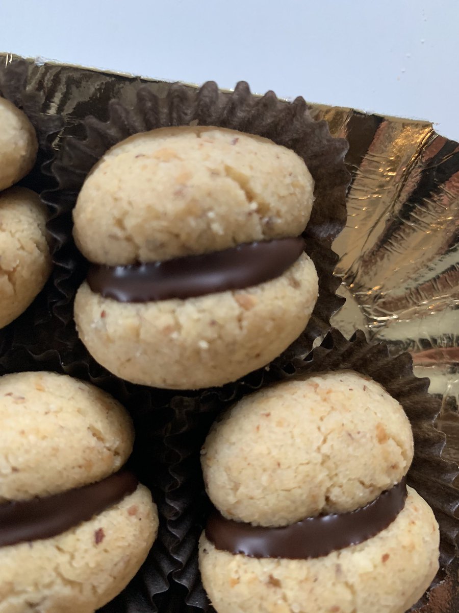ItalianBiscuit's tweet photo. New biscuits added to our collection!!!! https://t.co/kUX8D8zxhv