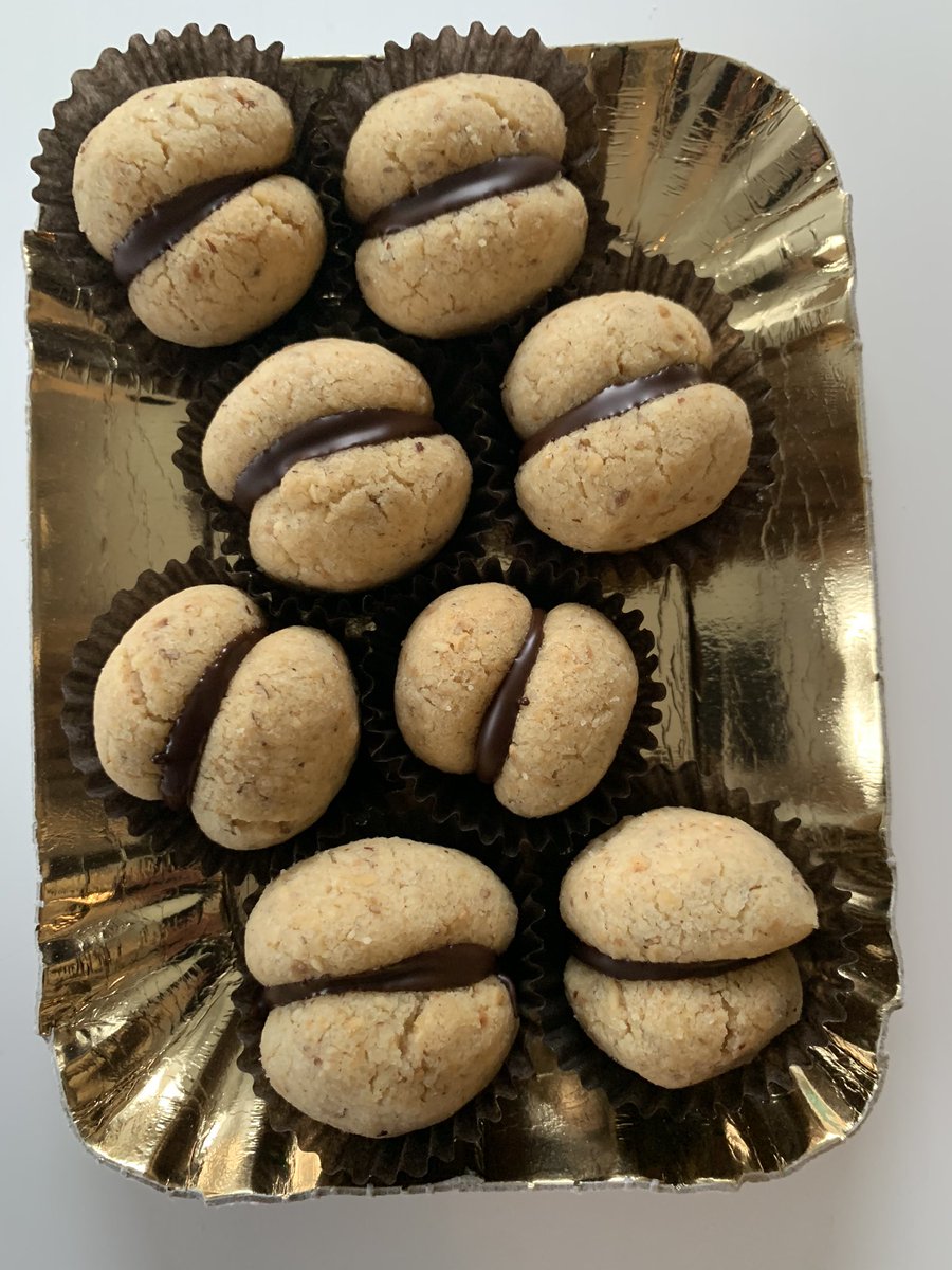 ItalianBiscuit's tweet photo. New biscuits added to our collection!!!! https://t.co/kUX8D8zxhv
