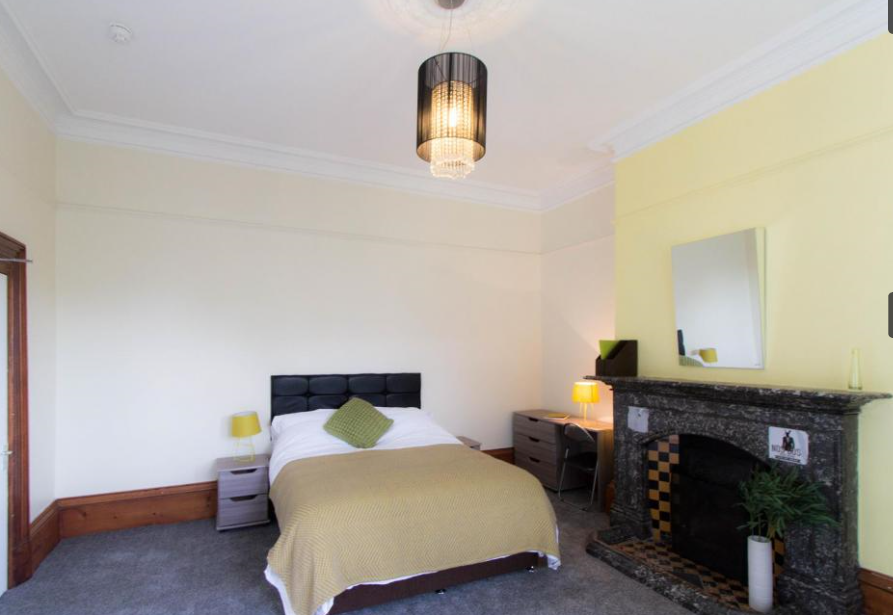 rentinc's tweet photo. 🔥Hottest deal of the week!🔥

All inclusive student houseshare £119.99 PPPW

⭐Superb location in Headingley
⭐Large kitchen leading to back garden 
⭐Off street parking
⭐Inc. high-speed Wi-Fi, electricity, gas, water, contents insurance &amp; gardening 

Email info@rentinc.co.uk https://t.co/dCHIy81eGC
