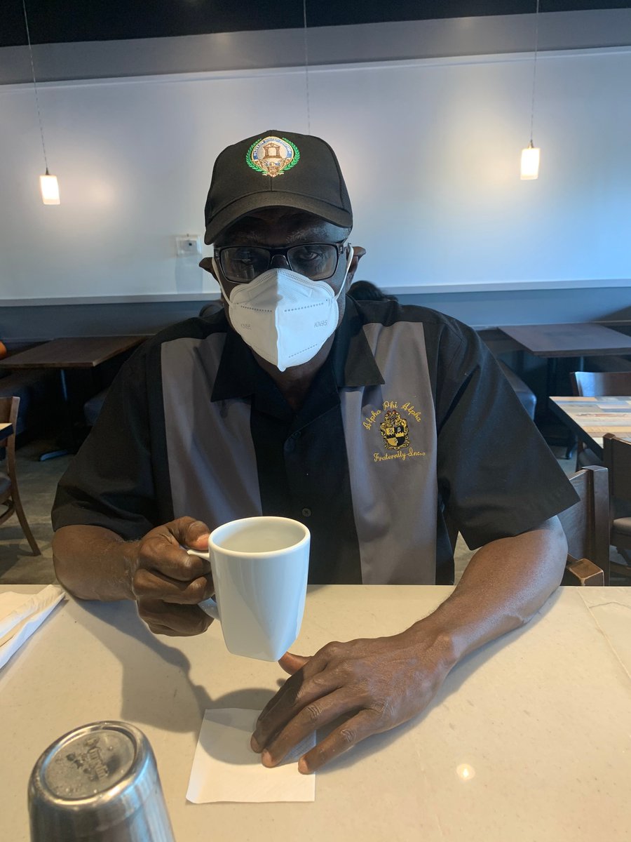 Even when ordering a cup of coffee, Mayor William 'Bill' Edwards wears a mask to ensure his wellbeing and the wellbeing of others. Please help slow the spread of COVID-19 by wearing a face covering whenever you're in public, It's the right thing to do. #TheRightThingToDo