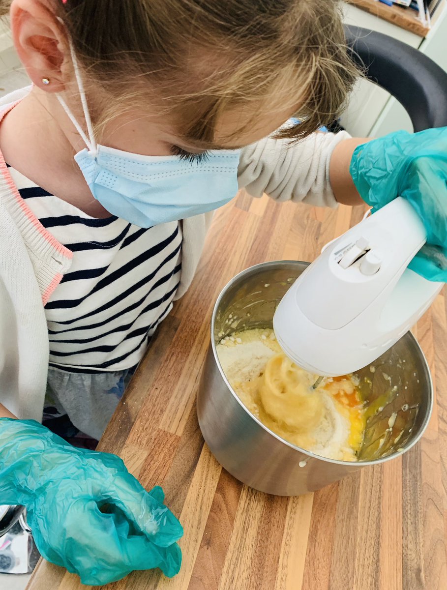 michell64517252's tweet photo. Liana doing her last bit of baking ready for sale day. Wearing a mask and gloves for extra hygiene in the kitchen. Hope she does well and raises enough to reach her target. 🤞🏼@SWilliams_CHL @CHLPrimary https://t.co/P5pZDjRwZl
