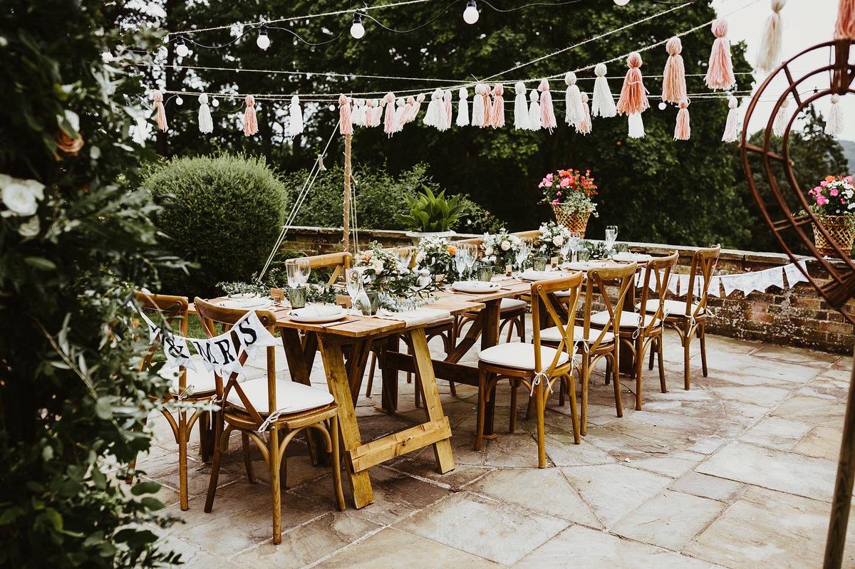 benjaminstuartw's tweet photo. Carla &amp; Dans Lockdown wedding in Surrey on 4th July 2020 https://t.co/cQP3eX21G0