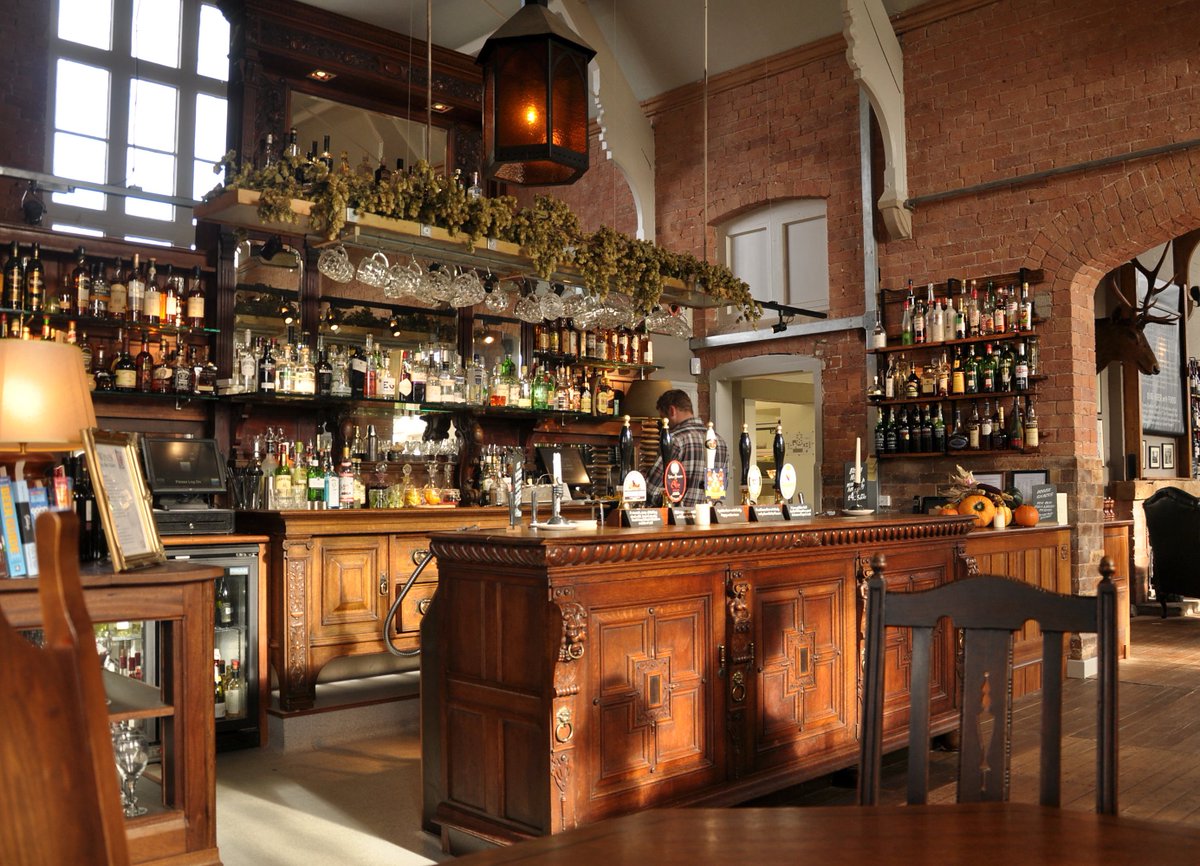 Great evening at <a href="/CholmArms/">Cholmondeley Arms</a> - good food, lovely beer &amp; friendly staff in a fab building with a welcoming, clean &amp; normal atmosphere. 
#Apubadaykeepsclosuresatbay
<a href="/CAMRA_Official/">CAMRA</a> 
<a href="/CampaignforPubs/">Campaign for Pubs</a>