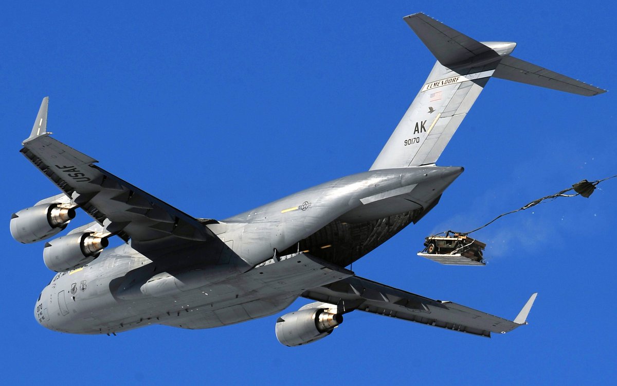 OWRLogistics's tweet photo. Ok, our delivery isn't this direct but it's pretty close! #C17 #cargodrop #planespotting https://t.co/4xI55CjJ2q