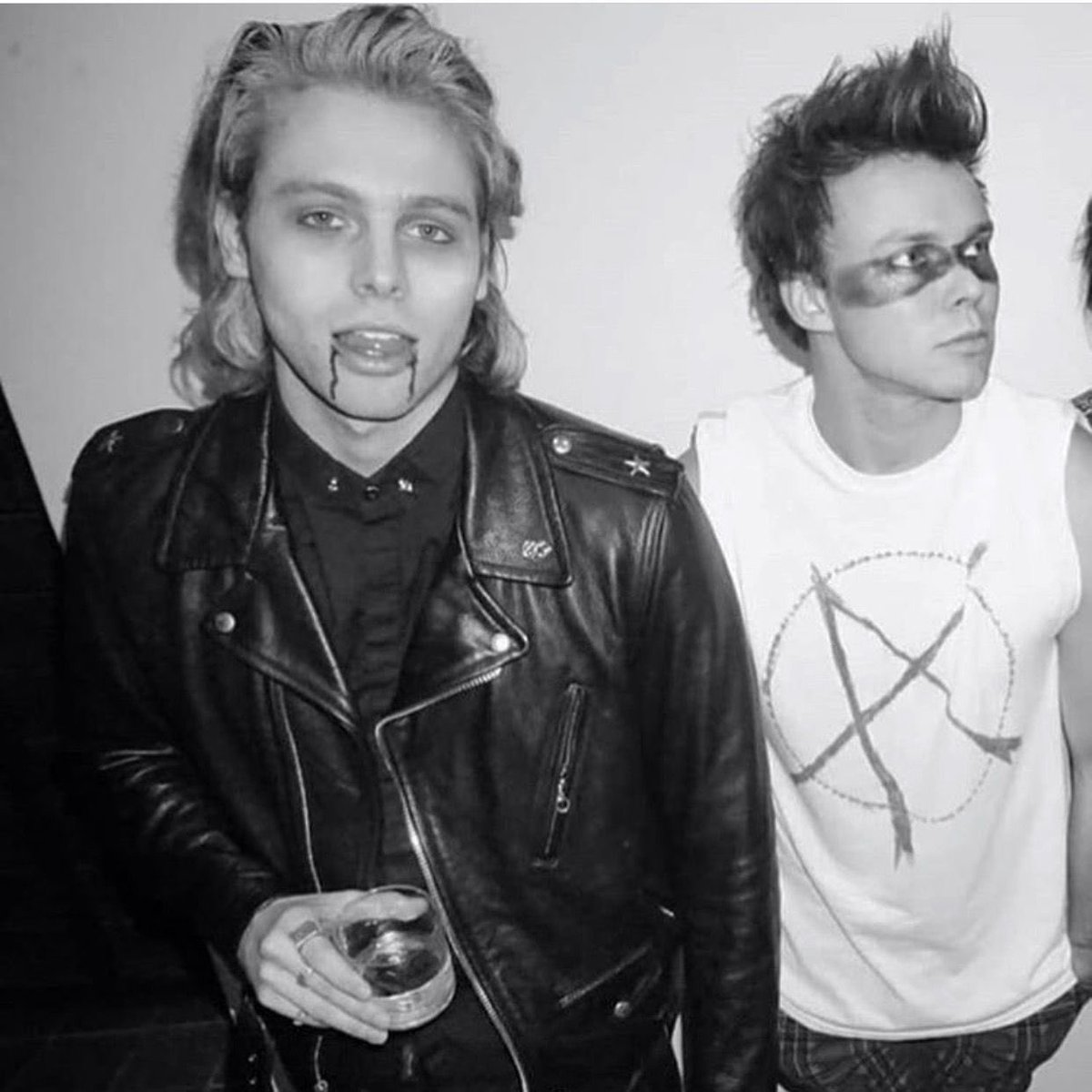 Serious Lashton 