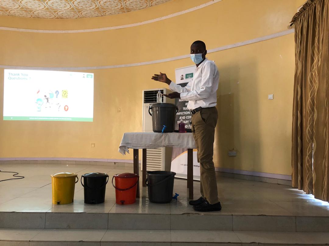 NCDCgov's tweet photo. As part of efforts to reduce the risk of #COVID19 infection among health workers, NCDC in collaboration with @AfricaCDC continues to conduct lPC training across Nigeria

The ongoing training in Katsina State is critical to reducing the risk of #COVID19 transmission nationwide https://t.co/3okHJtJRKn