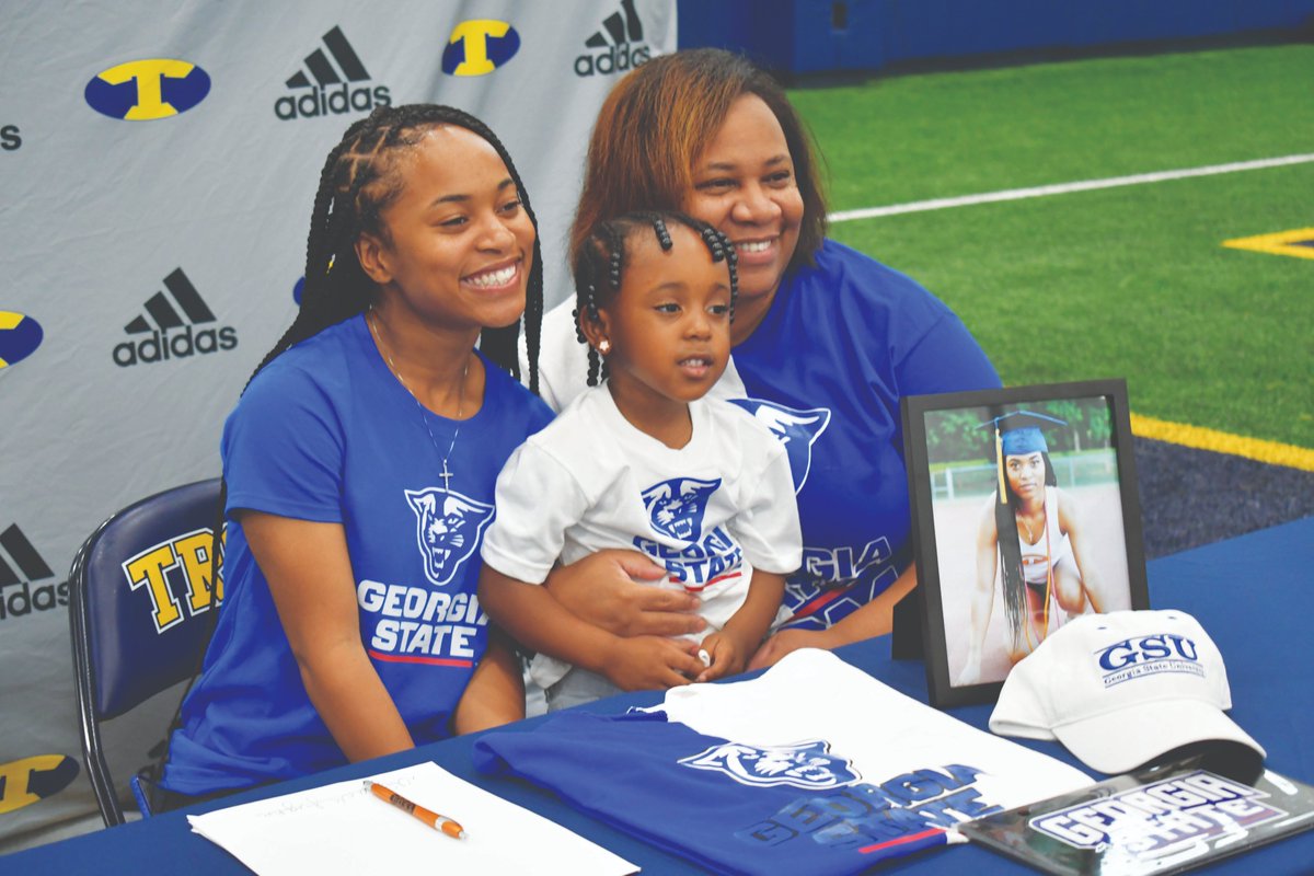 CoachBlythe0's tweet photo. Congrats to Troup graduate Ashanti Tigner, who is heading to Georgia State to join the track-and-field team. Ashanti won multiple medals at the state meet and would have been a favorite to win state in the 100 and 200 if the season hadn't been canceled. Best of luck to Ashanti. https://t.co/pY6vc3l72k