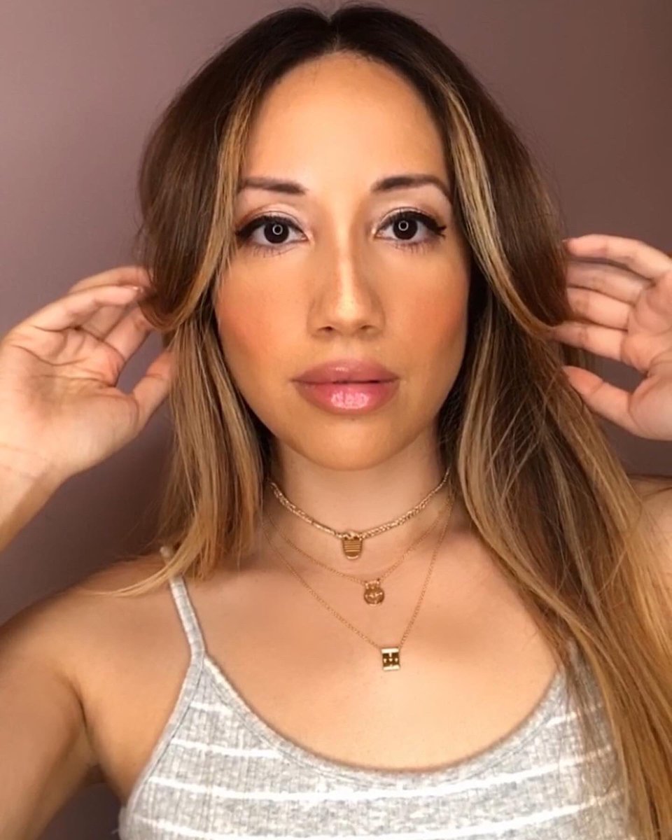 Stephggg's tweet photo. Hi. 🌙
Wearing my @BraveCollection necklaces 😍
Love them, thank you!
Stay brave, stay safe, stay home. #CourageIsContagious
• • •
#brave #thebravecollection #jewelry #love #staysafe #xoxo https://t.co/hakhc87tNE