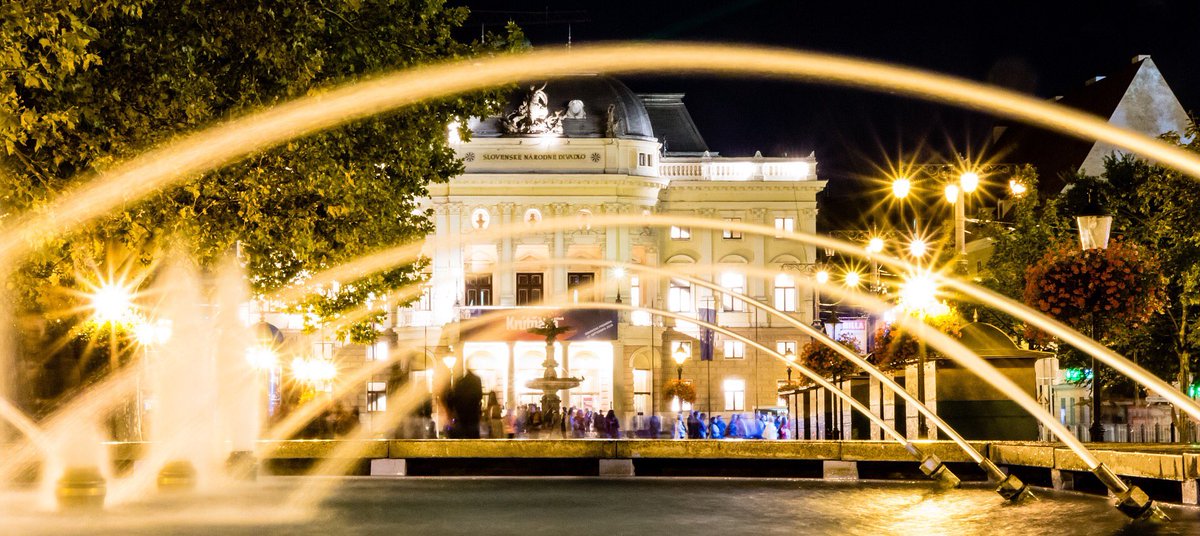 planborealis's tweet photo. #Bratislava, la capital de #Eslovaquia, es una de las grandes #ciudades #europeas a orillas del famoso río #Danubio y es parte de nuestro #ViajeVampiro https://t.co/wjQfbwPgQS