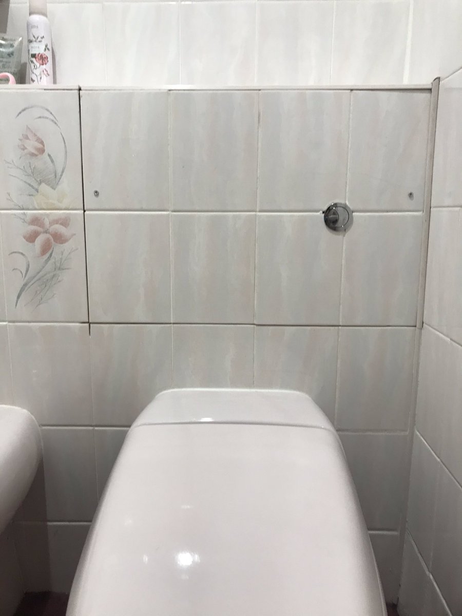 awallisplumbing's tweet photo. Today’s fun @vivasanitary #OutWithTheOldInWithTheBlue https://t.co/Ui4A9MCkCm