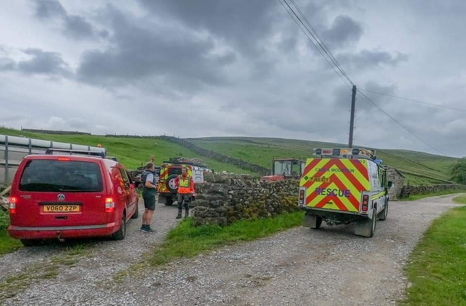 uwfra's tweet photo. 8/7 Callout 22
The team was called out today to assist a 74 yr old m farmer fallen from his quad bike, east of Foxup.  
 https://t.co/1Wa5ZtcWIn https://t.co/bC3zHVJ2vt