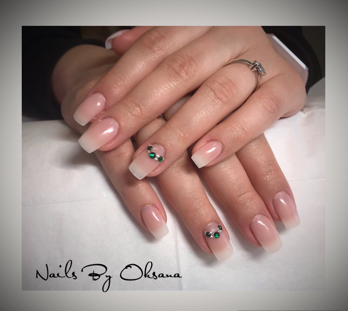 Gel/ritzy rubber base nails