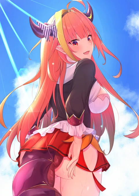 #7月になったのでフォロワーさんに自己紹介しようぜ
女の子描いてます 
