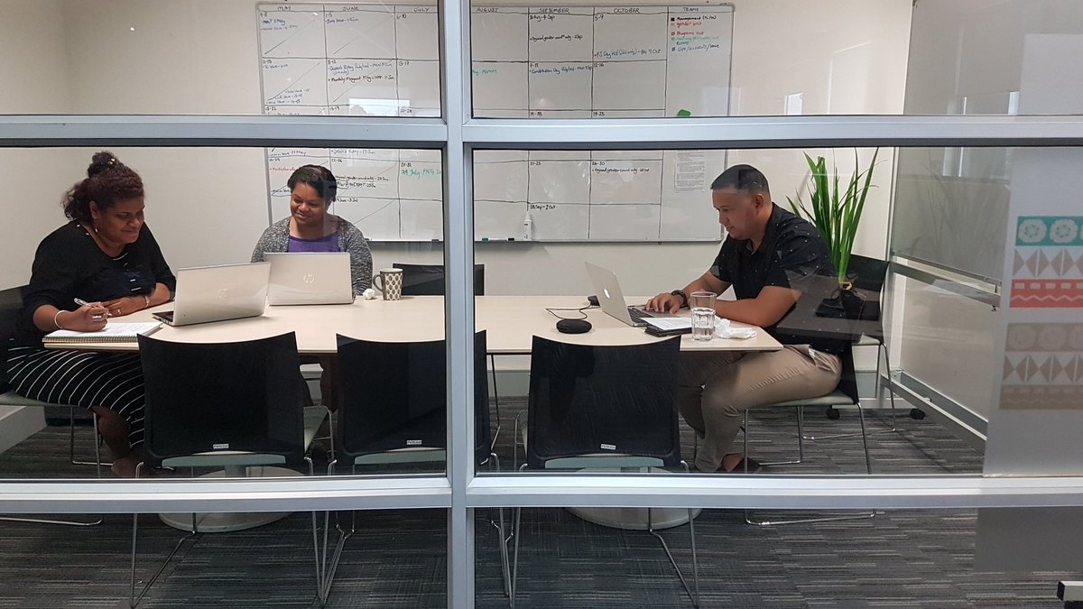 tarachetty's tweet photo. 15mins in and I'm already enjoying the @RDINetwork webinar examining the new normal for MERL with a rich panel of practitioners incl @croche123 @spc_cps and another panellist who popped up in the next room! @AllanMua 😆 https://t.co/1ApqAdvkcu