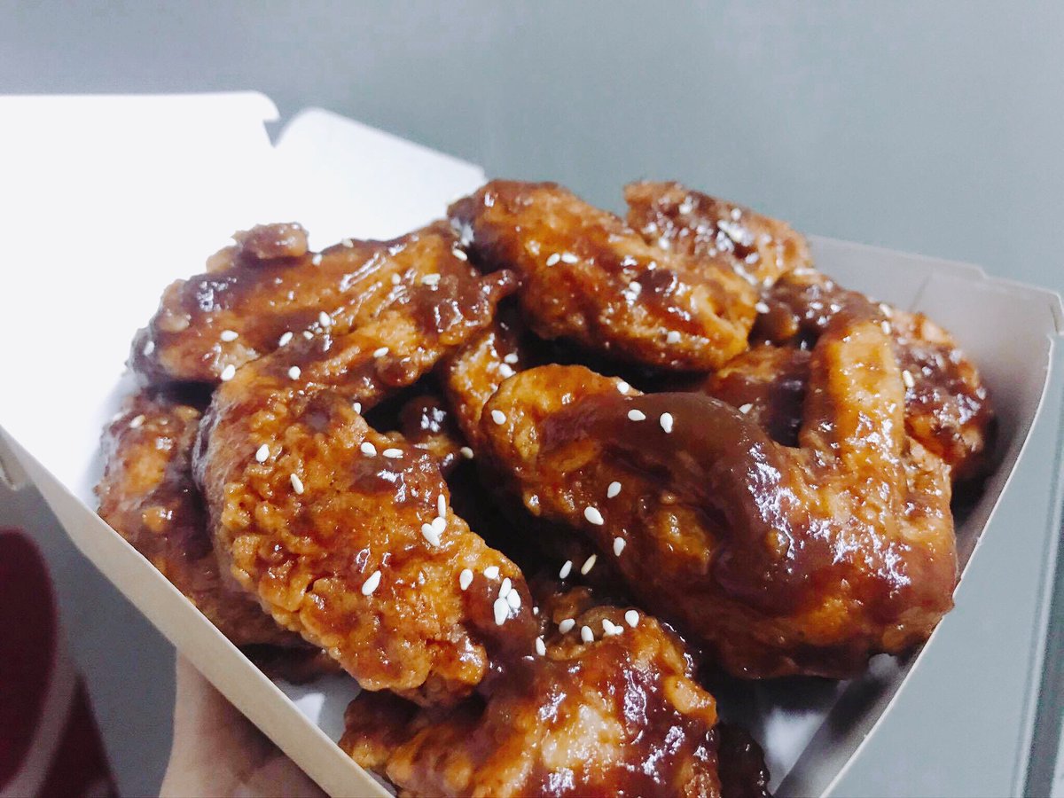 FunFrappe's tweet photo. A little bit sweet, a little bit salty. Just like you ☺️
#KoreanSweetSoyGarlic #WingsPlatterfor6 #FunFrappeDiner #ReadSipChatDine #BooksBurgersBoardgames #FunInEveryCup #Daet #CamarinesNorte #Luke16:10
Cash, Gcash, Paymaya, Bank Transfer payments accepted. https://t.co/X8VRo9gV8o
