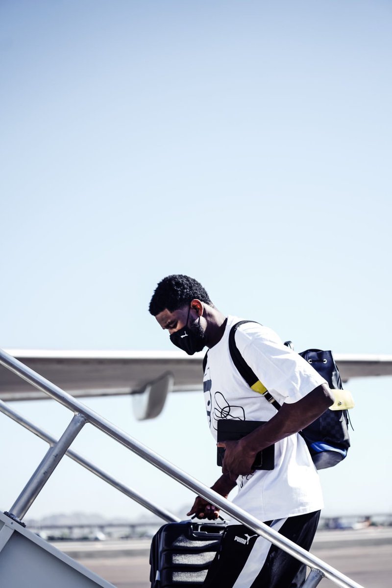 CLASSFULL1's tweet photo. @DeandreAyton in our βNO ENTRYβ TEE #CLASSFULL https://t.co/TAFRS9CyUA