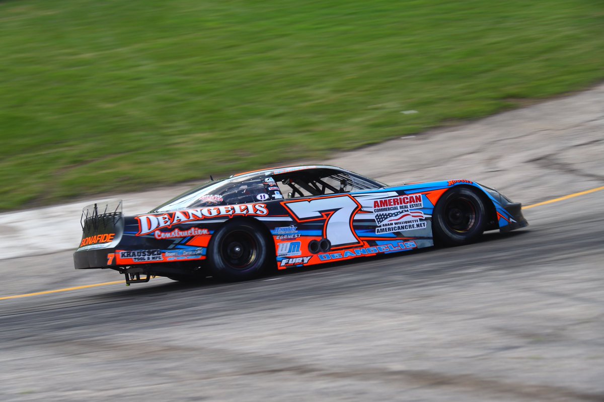 Racing America (@racingamerica) on Twitter photo .<a href="/johndeangelis7/">John DeAngelis</a> starts 8th looking for his first Slinger Nationals win.
📺 Order your PPV now to watch the 41st Annual #SlingerNationals.
🔗: speed51.com/slingernationa… .<a href="/johndeangelis7/">John DeAngelis</a> starts 8th looking for his first Slinger Nationals win.
📺 Order your PPV now to watch the 41st Annual #SlingerNationals.
🔗: speed51.com/slingernationa…