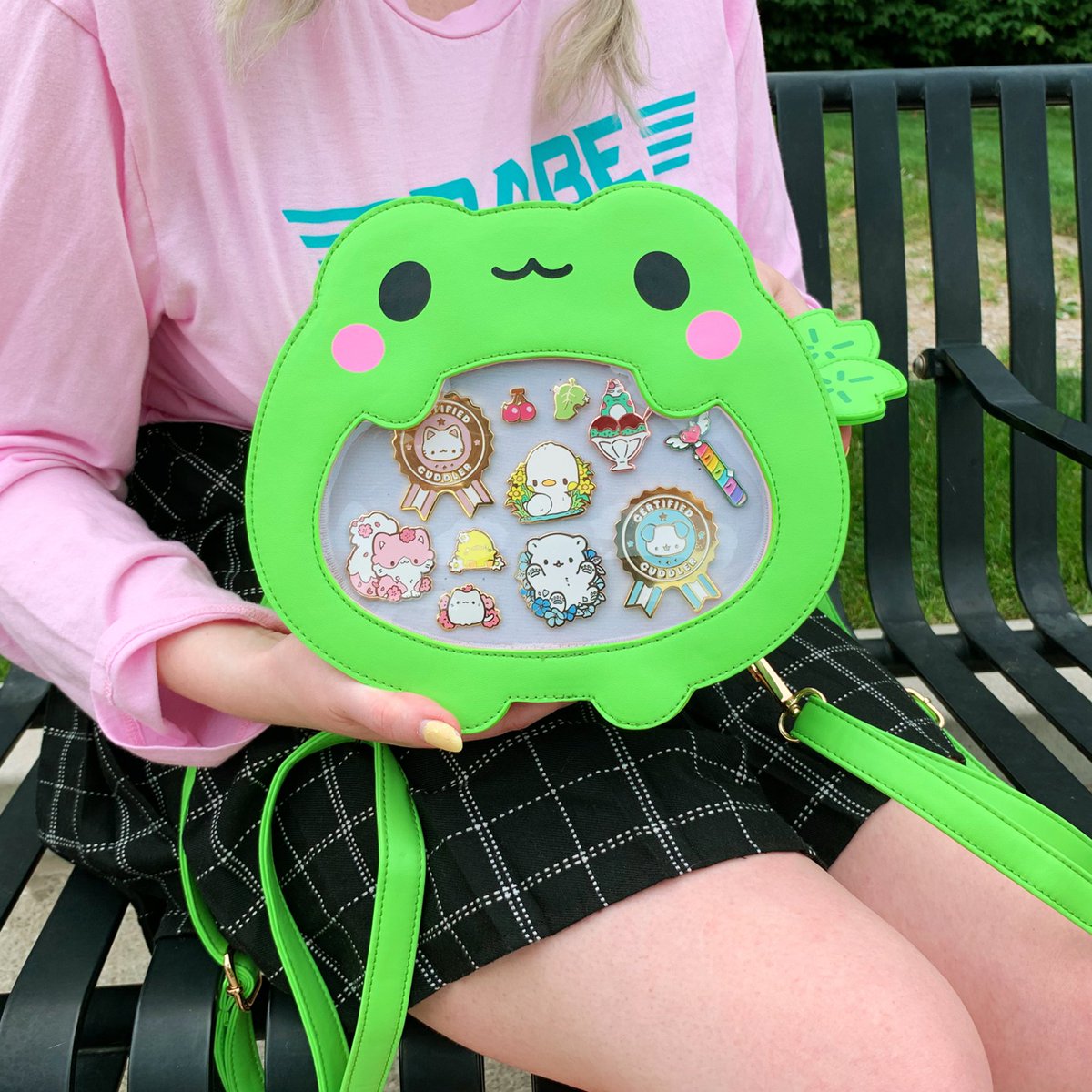 Froggie ita bag sample has arrived! ^o^/ 🌱You'll be able to snag one of these bois via my upcoming Kickstarter (launch date goal is currently late-July)!! More info next week ♡
