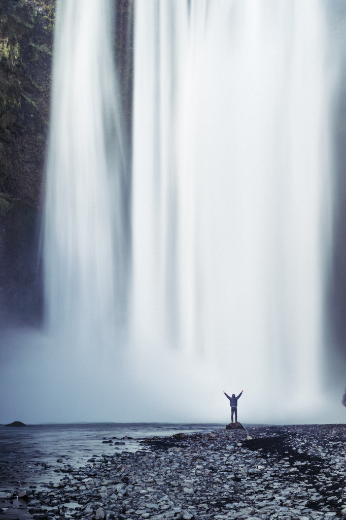 Steve_Dorst's tweet photo. #WednesdayWisdom ๐ "There are only two ways to live your life. One is as though nothing is a miracle. The other is as though everything is a miracle.โ -- Albert Einstein
#DoWhatYouLove #videoproduction #VideosforGood #DorstMediaWorks #documentary
Photo by Sorasak on Unsplash https://t.co/V3xb3ypDB5
