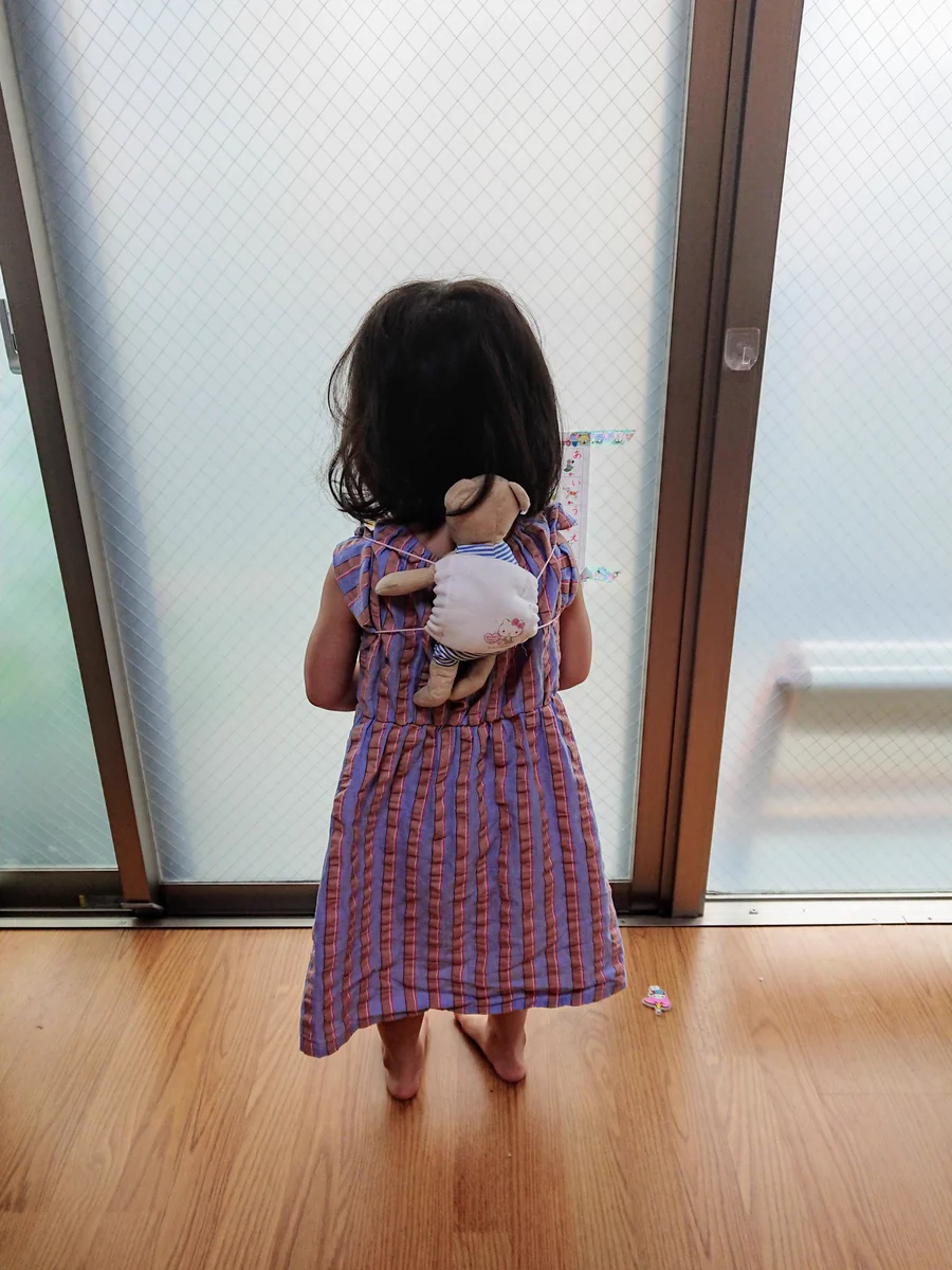 子供だから出来る発想？マスクの斬新な使い方がこれ！www