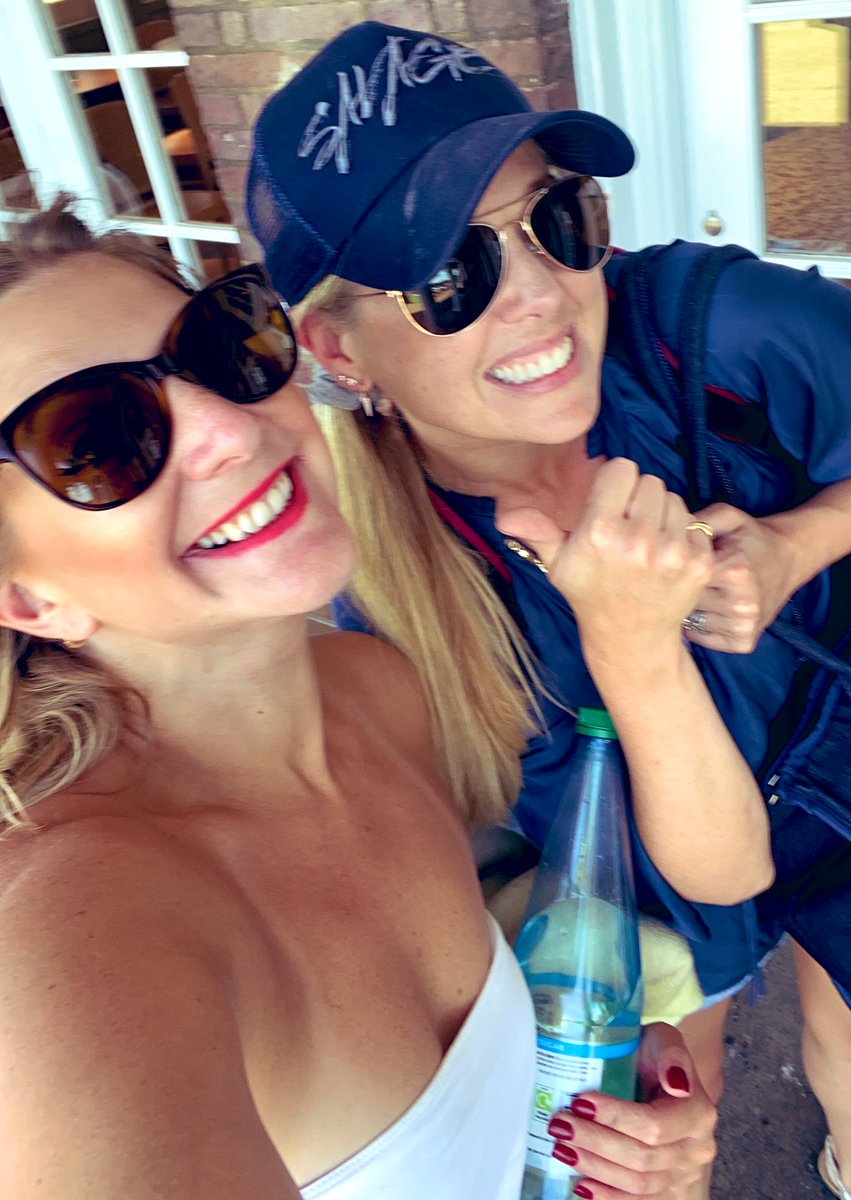 ThatAlexWoman's tweet photo. Still the greatest friendship in the history of politics is my ongoing #Homance with @BelindadeLucy https://t.co/MXkimSnzYG